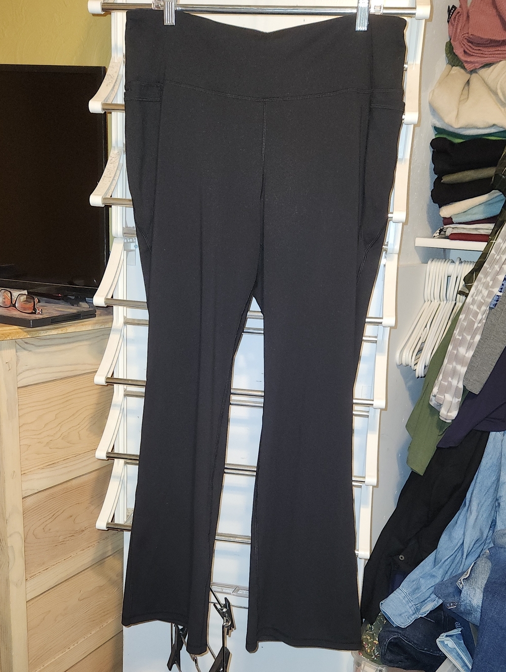 Livi By Lane Bryant Soft Bootcut Pants Sz 18/20 Black